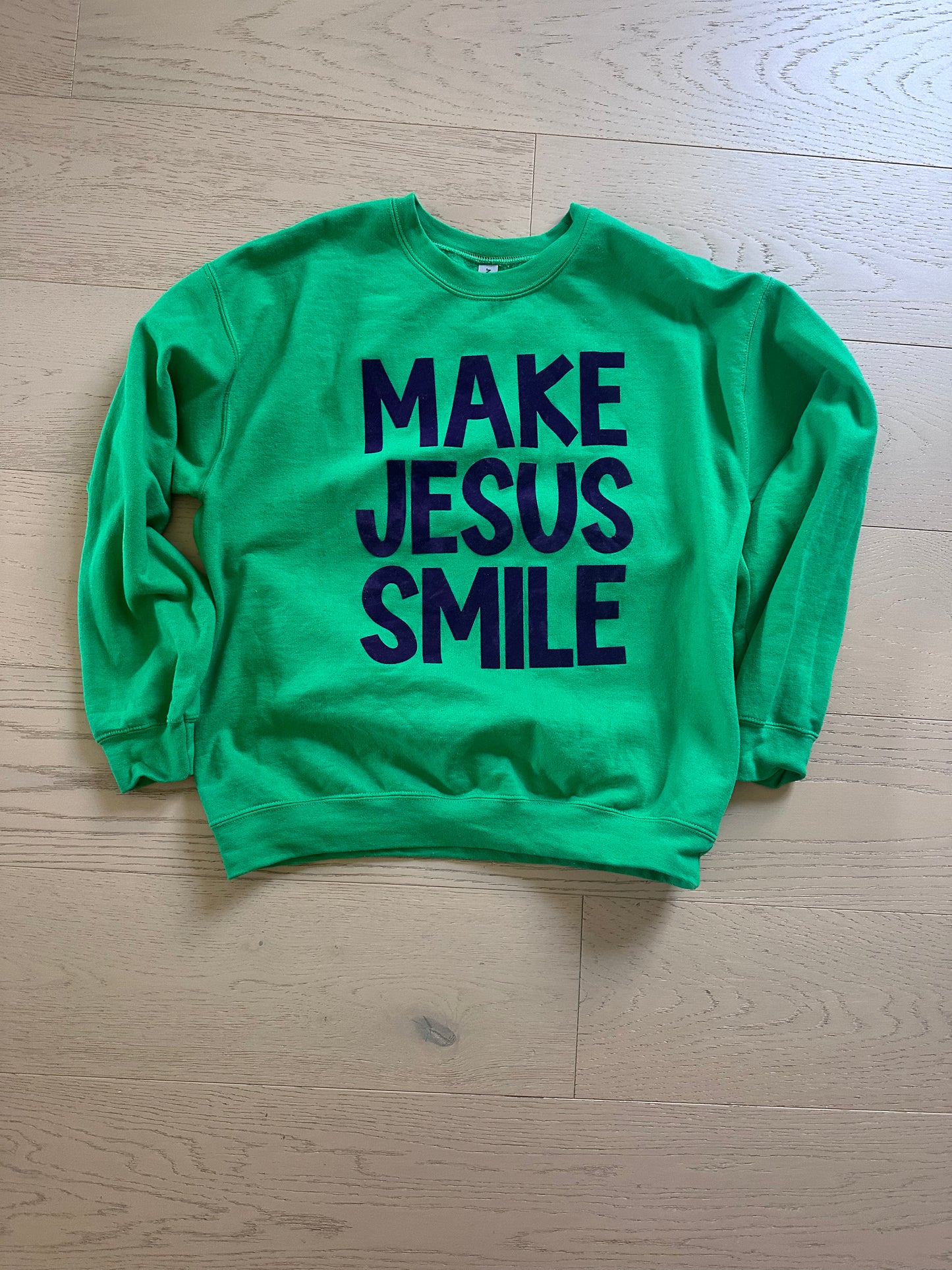Green Make Jesus Smile